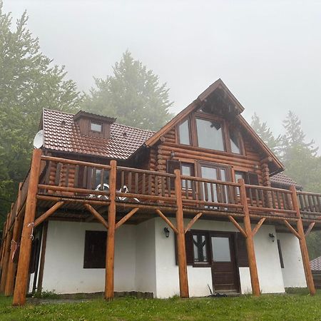 Veresko Villa Lacu Rosu Buitenkant foto