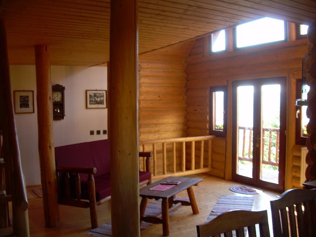 Veresko Villa Lacu Rosu Buitenkant foto