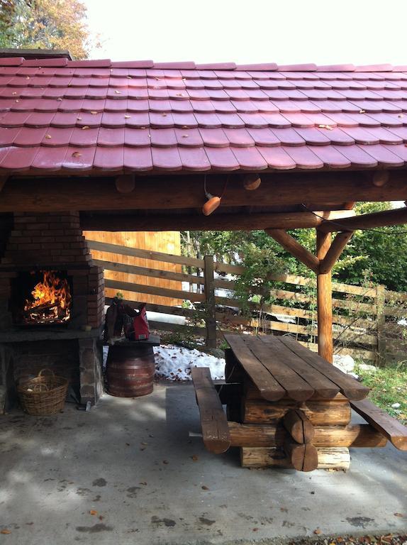 Veresko Villa Lacu Rosu Buitenkant foto
